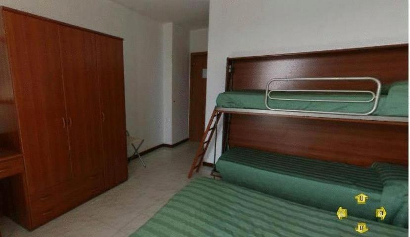 Ulivo Hotel Диано Марина Екстериор снимка