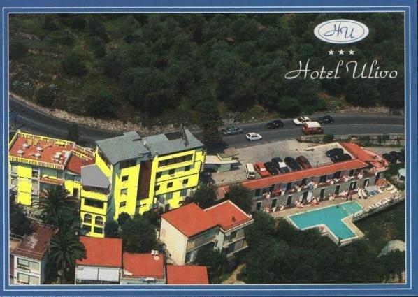 Ulivo Hotel Диано Марина Екстериор снимка